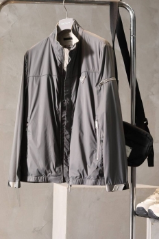 Куртка мужская  Prada Артикул BMS-128267. Вид 1