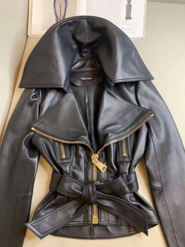 Куртка женская Tom Ford Артикул BMS-102998. Вид 1