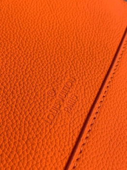 Мессенджер  Louis Vuitton Артикул BMS-112632. Вид 9