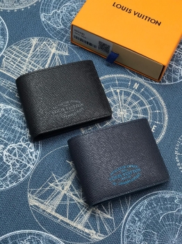 Бумажник Louis Vuitton Артикул BMS-50030. Вид 1