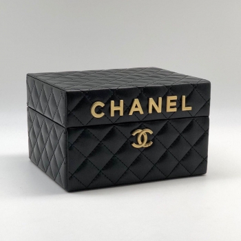 Бьюти-бокс Chanel Артикул BMS-58357. Вид 3