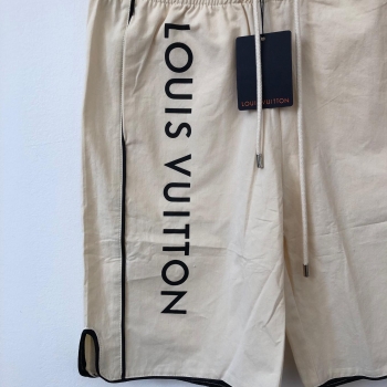 Шорты Louis Vuitton Артикул BMS-59826. Вид 2