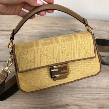 Сумка женская BAGUETTE  Fendi Артикул BMS-59635. Вид 1