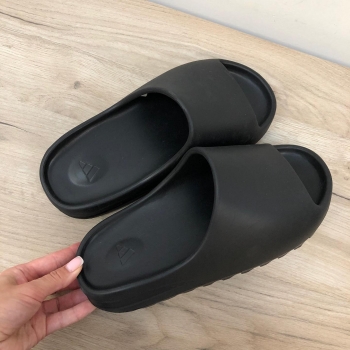SLIDE Adidas  Adidas Yeezy Boost Артикул BMS-60075. Вид 1