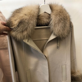 Пальто Loro Piana Артикул BMS-61570. Вид 2
