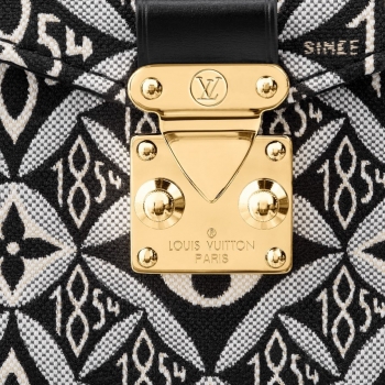 Сумка женская  Pochette Metis Louis Vuitton Артикул BMS-63908. Вид 2