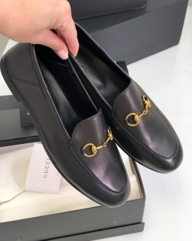 Лоферы женские Gucci Артикул BMS-64212. Вид 2