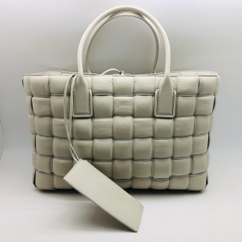 Сумка женская Bottega Veneta Артикул BMS-46851. Вид 1