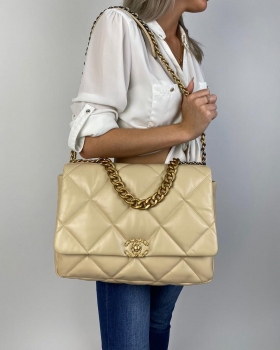  Сумка-конверт  Chanel 19 36 см Chanel Артикул BMS-64394. Вид 1
