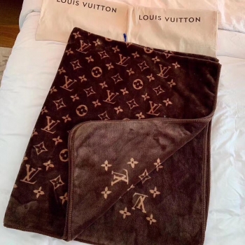 Плед Louis Vuitton Артикул BMS-64672. Вид 2