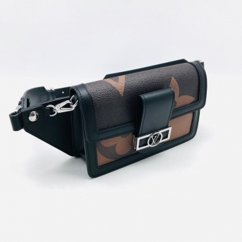  Поясная сумка Louis Vuitton Артикул BMS-36315. Вид 1
