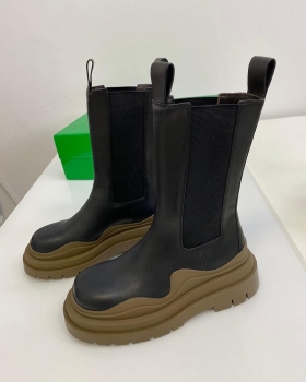 Ботинки женские  Bottega Veneta Артикул BMS-65612. Вид 1