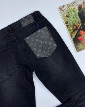 Джинсы мужские  Louis Vuitton Артикул BMS-66473. Вид 2