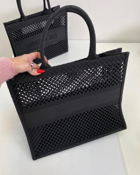 Сумка женская  Book Tote  41 см Christian Dior Артикул BMS-66770. Вид 2