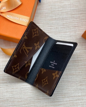 Визитница Louis Vuitton Артикул BMS-66701. Вид 3