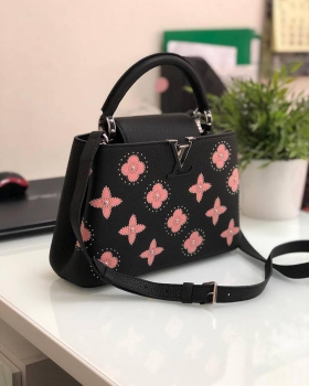 Сумка женская CAPUCINES BB Louis Vuitton Артикул BMS-33556. Вид 2