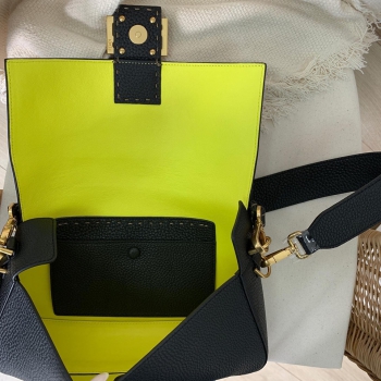 Сумка женская Baguette Fendi Артикул BMS-40703. Вид 4
