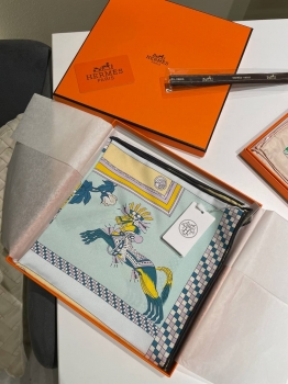 Платок  Hermes Артикул BMS-147265. Вид 1