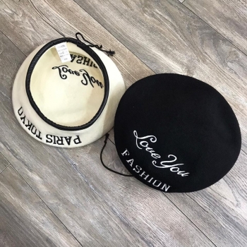 Берет женский Chanel Артикул BMS-48357. Вид 1
