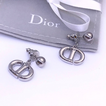 Серьги Christian Dior Артикул BMS-107386. Вид 1