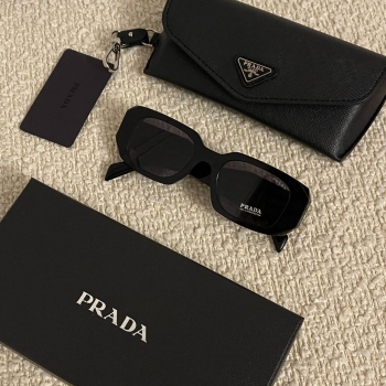 Очки Prada Артикул BMS-131908. Вид 1
