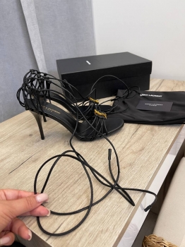 Босоножки Yves Saint Laurent Артикул BMS-132331. Вид 1