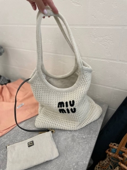 Сумка женская Miu Miu Артикул BMS-133336. Вид 1