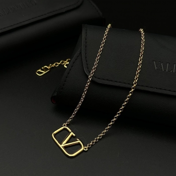 Подвеска  Valentino Артикул BMS-133383. Вид 1