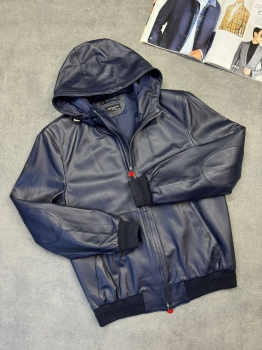 Кожаная куртка Kiton Артикул BMS-133857. Вид 1
