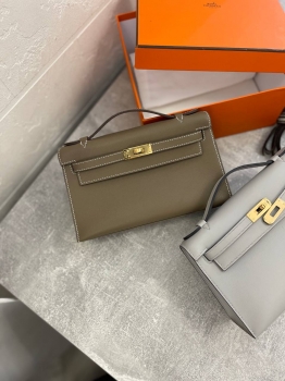 Сумка женская   Kelly Pochette  Swift Leather Hermes Артикул BMS-133910. Вид 1