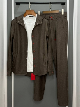 Костюм мужской Kiton Артикул BMS-135353. Вид 1
