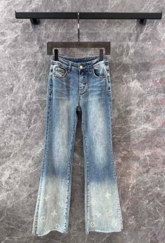 Джинсы  Louis Vuitton Артикул BMS-135519. Вид 1