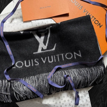 Шарф Louis Vuitton Артикул BMS-135875. Вид 1