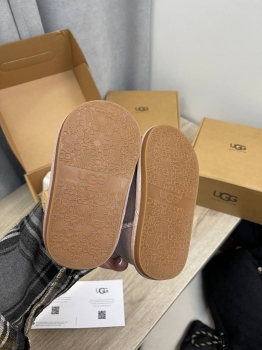 UGG Ugg Australia Артикул BMS-136652. Вид 3