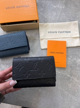 Кошелёк Louis Vuitton Артикул BMS-136704. Вид 1