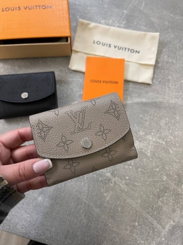 Кошелёк Louis Vuitton Артикул BMS-136706. Вид 1