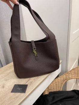 Сумка женская Yves Saint Laurent Артикул BMS-136862. Вид 1