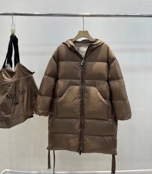 Пуховик  Max Mara Артикул BMS-136949. Вид 1