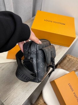 Сумка мужская Louis Vuitton Артикул BMS-137458. Вид 5