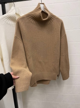 Свитер женский  Loro Piana Артикул BMS-137519. Вид 1