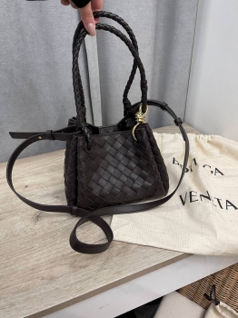 Сумка женская Bottega Veneta Артикул BMS-137812. Вид 1
