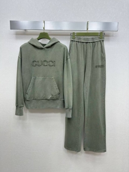 Костюм Gucci Артикул BMS-138403. Вид 1