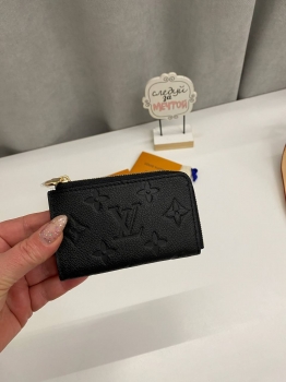 Ключница  Louis Vuitton Артикул BMS-138979. Вид 1