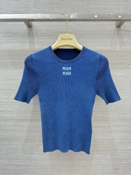 Футболка  Miu Miu Артикул BMS-139218. Вид 1