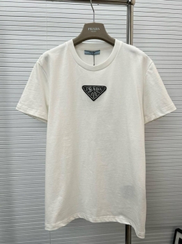 Футболка Prada Артикул BMS-140100. Вид 1