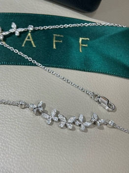 Подвеска Butterfly Pavе petite diamond line из белого золота  Graff Артикул BMS-141761. Вид 12