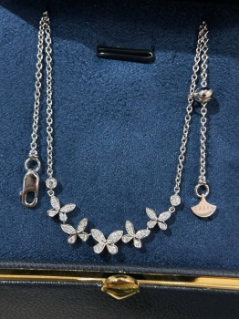 Подвеска Butterfly Pavе petite diamond line из белого золота  Graff Артикул BMS-141761. Вид 13