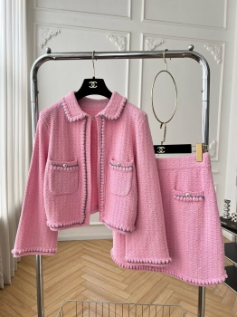 Костюм женский Chanel Артикул BMS-142740. Вид 1