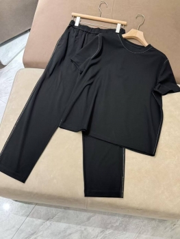  Костюм женский Brunello Cucinelli Артикул BMS-144322. Вид 1