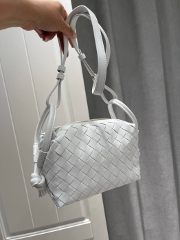 Сумка женская Bottega Veneta Артикул BMS-145450. Вид 1